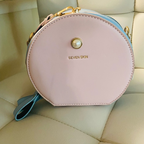 Round purse - Picture 1 of 4